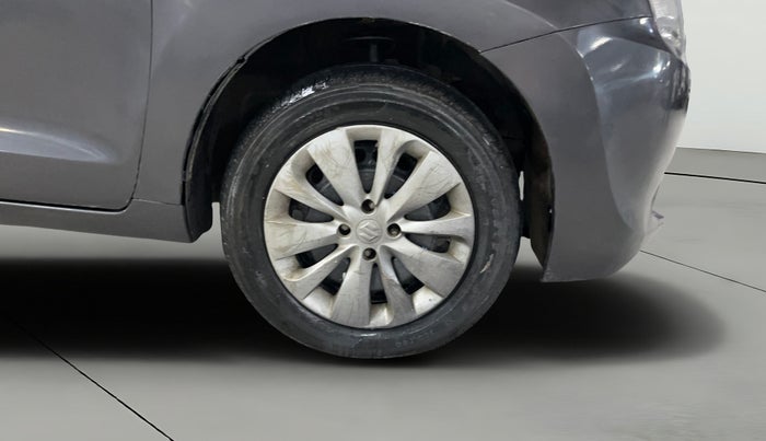 2017 Maruti Baleno DELTA PETROL 1.2, Petrol, Manual, 66,674 km, Right Front Wheel