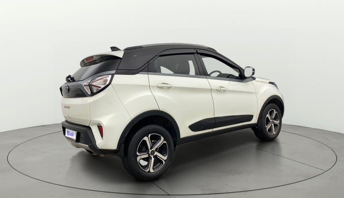 2021 Tata NEXON XZA PLUS PETROL DUAL TONE, Petrol, Automatic, 25,840 km, Right Back Diagonal