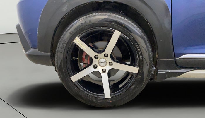 2019 Maruti XL6 ZETA MT, Petrol, Manual, 74,336 km, Left Front Wheel