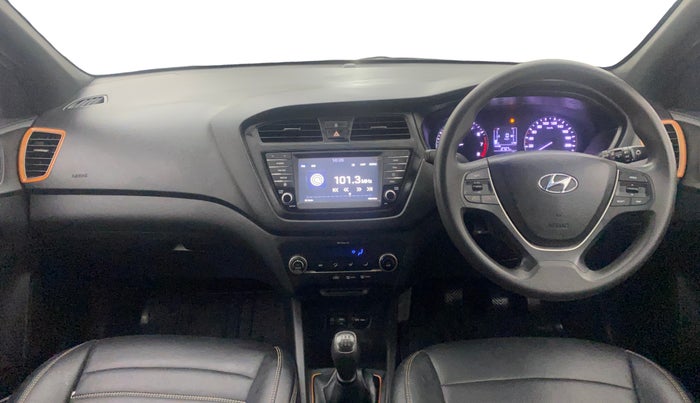 2017 Hyundai Elite i20 ASTA 1.2 DUAL TONE, Petrol, Manual, 90,554 km, Dashboard