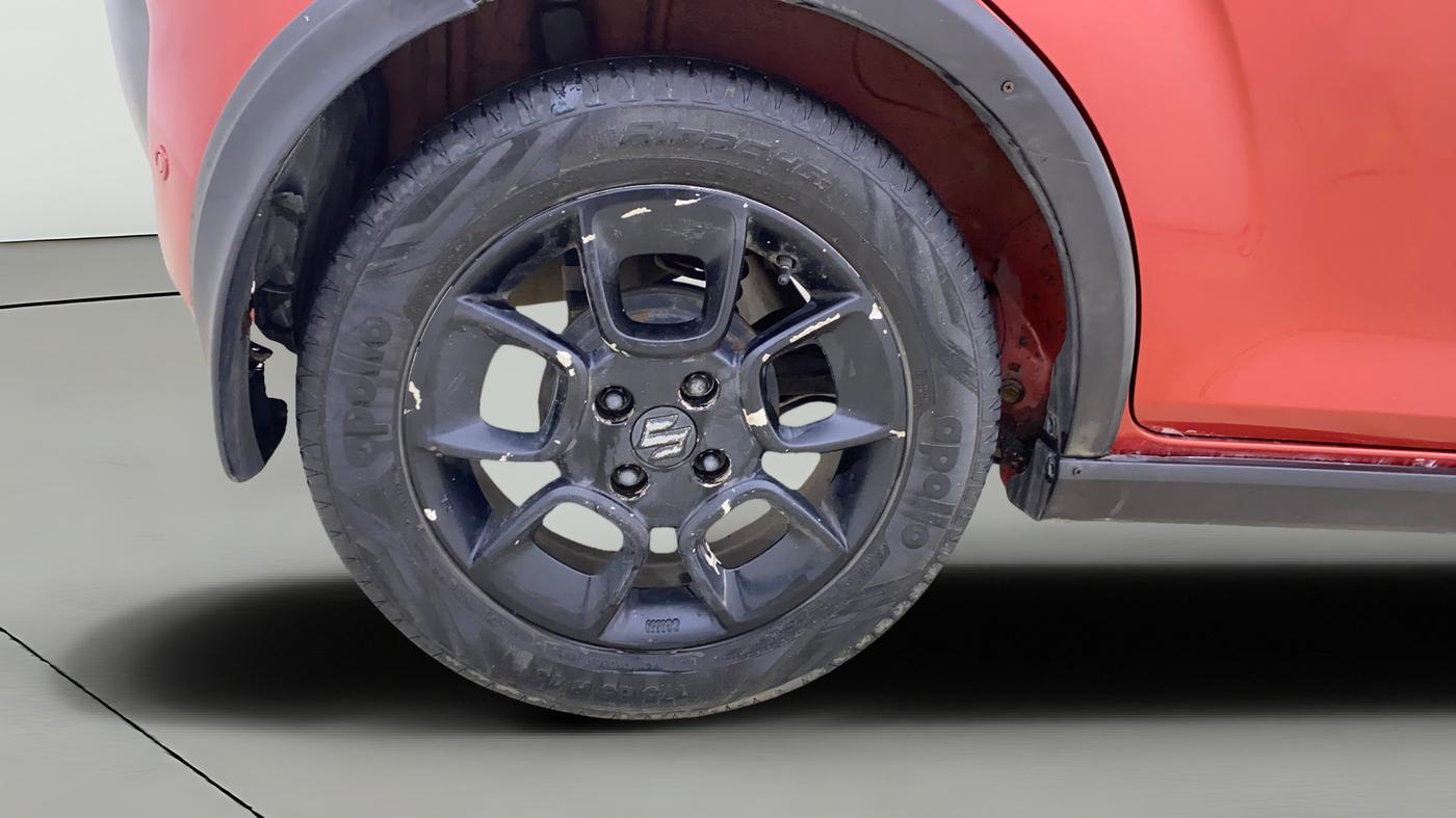 2017 Maruti IGNIS ZETA 1.2 AMT, CNG, Automatic, 1,28,019 km, Right Rear Wheel