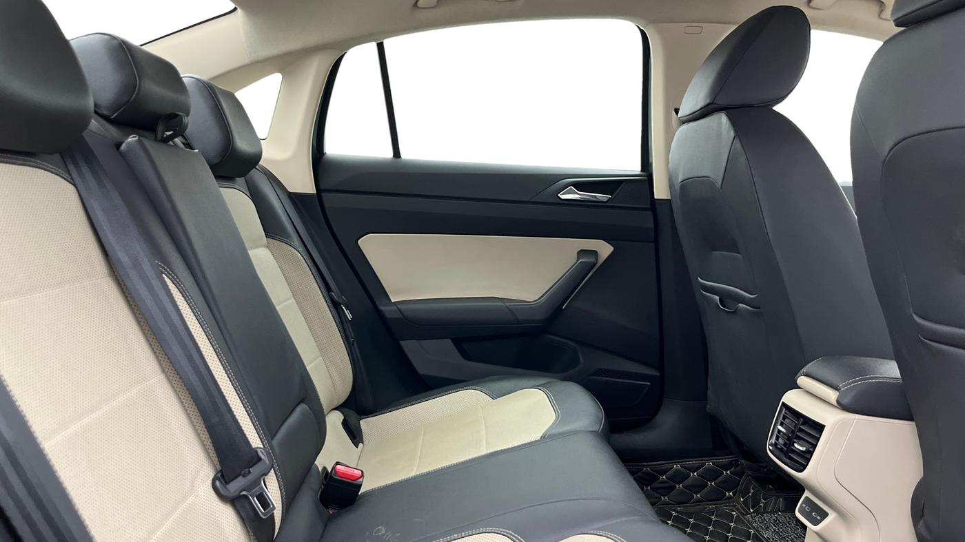 2023 Skoda SLAVIA STYLE 1.5L TSI DSG, Petrol, Automatic, 86,028 km, Right Side Rear Door Cabin