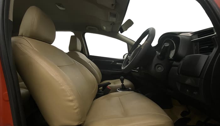 2015 Honda Jazz 1.5L I-DTEC VX, Diesel, Manual, 1,41,872 km, Right Side Front Door Cabin