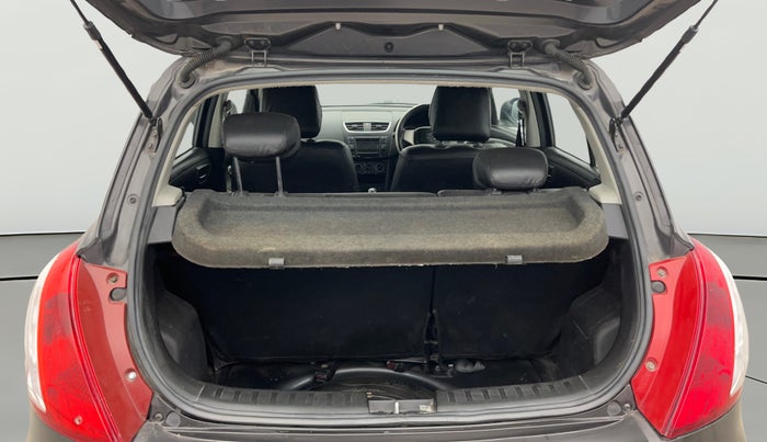 2015 Maruti Swift VXI, Petrol, Manual, 28,712 km, Boot Open Zoomed View