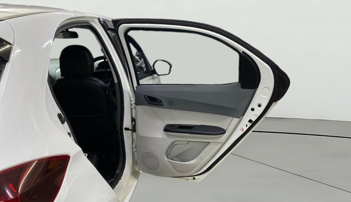 2025 Tata Tiago XZ PLUS CNG DUAL TONE, CNG, Manual, 16,412 km, RHS Rear Door