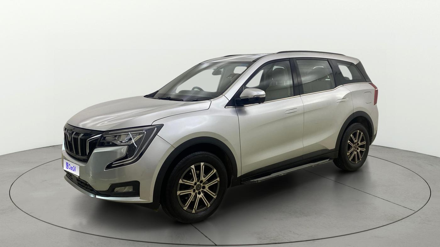2021 Mahindra XUV700 AX 7 LUXURY P AT 7 STR, Petrol, Automatic, 47,374 km, Left Front Diagonal