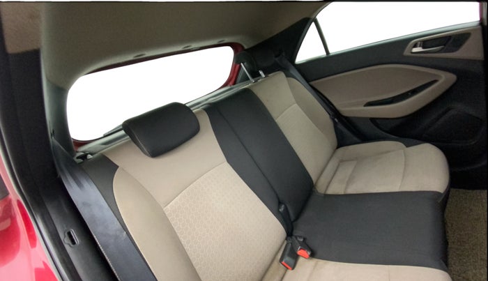 2015 Hyundai Elite i20 ASTA 1.2, Petrol, Manual, 37,896 km, Right Side Rear Door Cabin