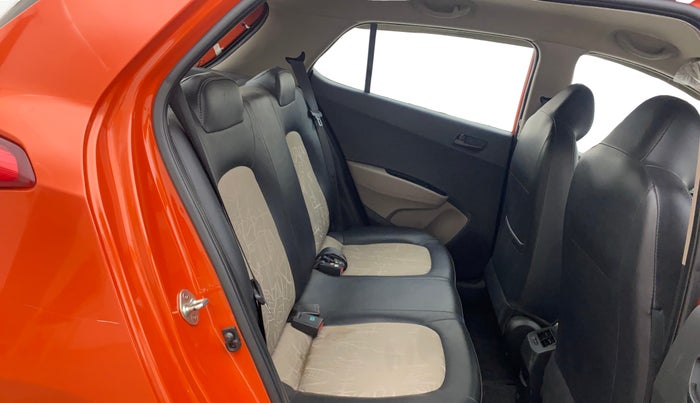 2018 Hyundai Grand i10 MAGNA 1.2 KAPPA VTVT, Petrol, Manual, 18,860 km, Right Side Rear Door Cabin