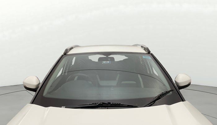2022 Tata NEXON XE PETROL, CNG, Manual, 75,986 km, Front Windshield