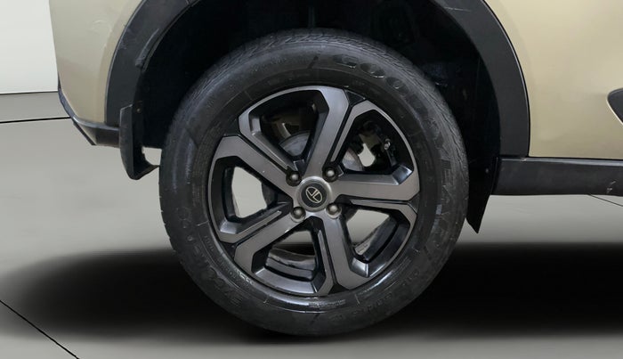 2022 Tata NEXON XZA PLUS DIESEL KAZIRANGA, Diesel, Automatic, 59,140 km, Right Rear Wheel