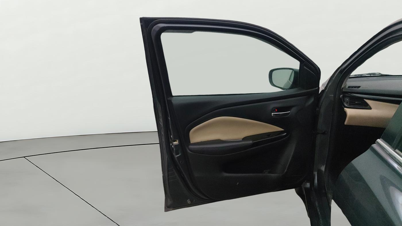 2024 Toyota Glanza V AMT, Petrol, Automatic, 1,00,247 km, LHS Front Door