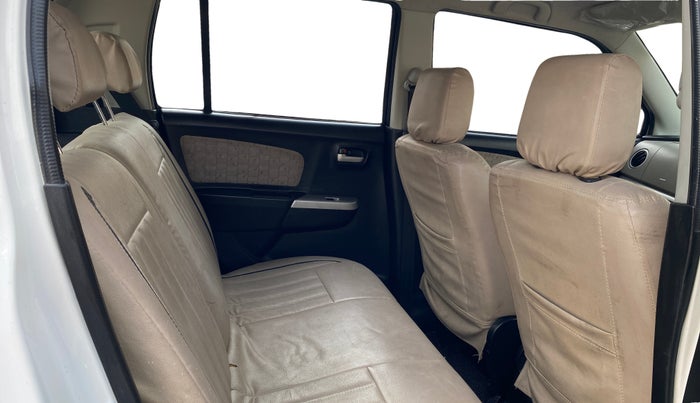 2016 Maruti Wagon R 1.0 VXI, Petrol, Manual, 59,511 km, Right Side Rear Door Cabin