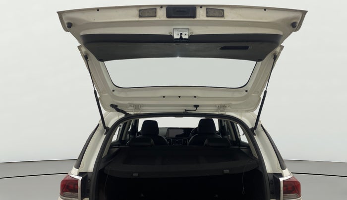 2020 KIA SONET GTX PLUS 1.5 AT, Diesel, Automatic, 75,959 km, Boot Door Open