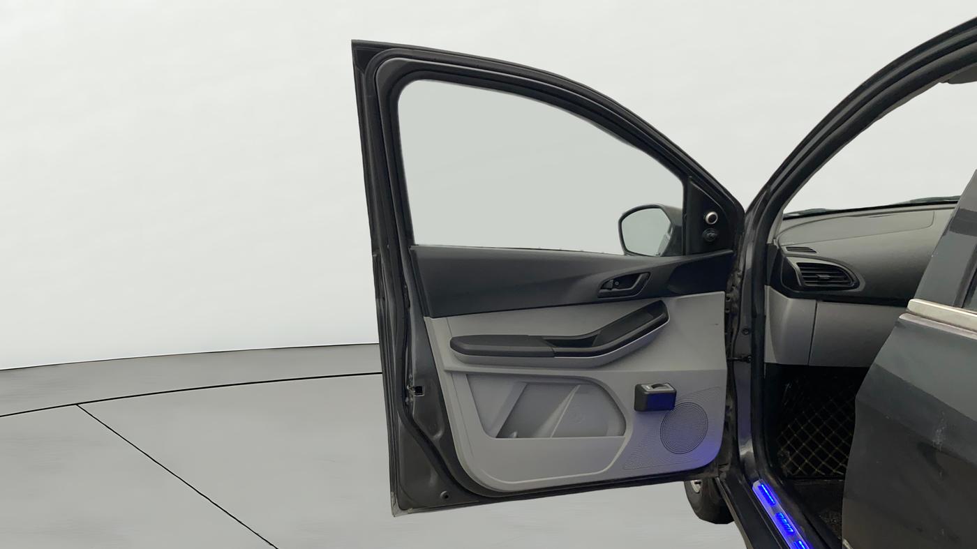 2021 Tata Tiago XE PETROL, Petrol, Manual, 4,384 km, LHS Front Door