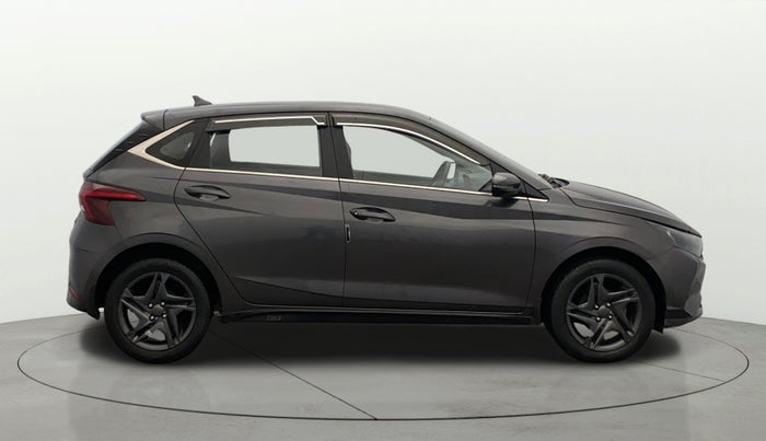 2022 Hyundai NEW I20 SPORTZ 1.2 MT, Petrol, Manual, 47,748 km, Right Side View