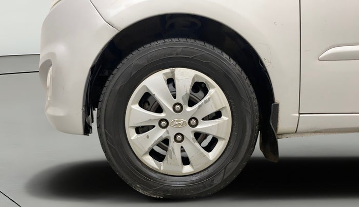 2013 Hyundai i10 SPORTZ 1.2, CNG, Manual, 96,631 km, Left Front Wheel