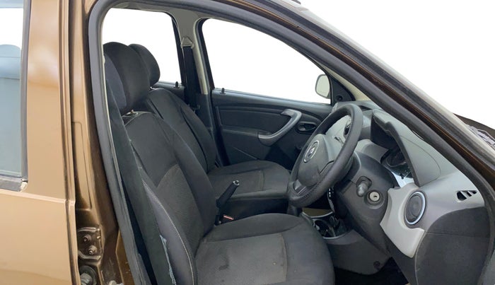 2013 Renault Duster 85 PS RXE DIESEL, Diesel, Manual, 1,00,493 km, Right Side Front Door Cabin