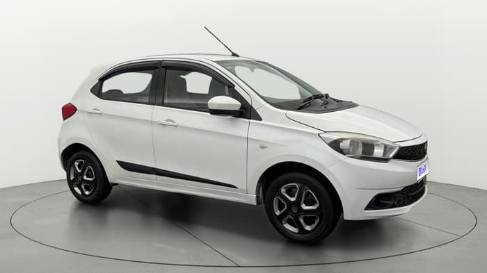 2016 Tata Tiago XT PETROL, Petrol, Manual, 62,878 km, Right Front Diagonal
