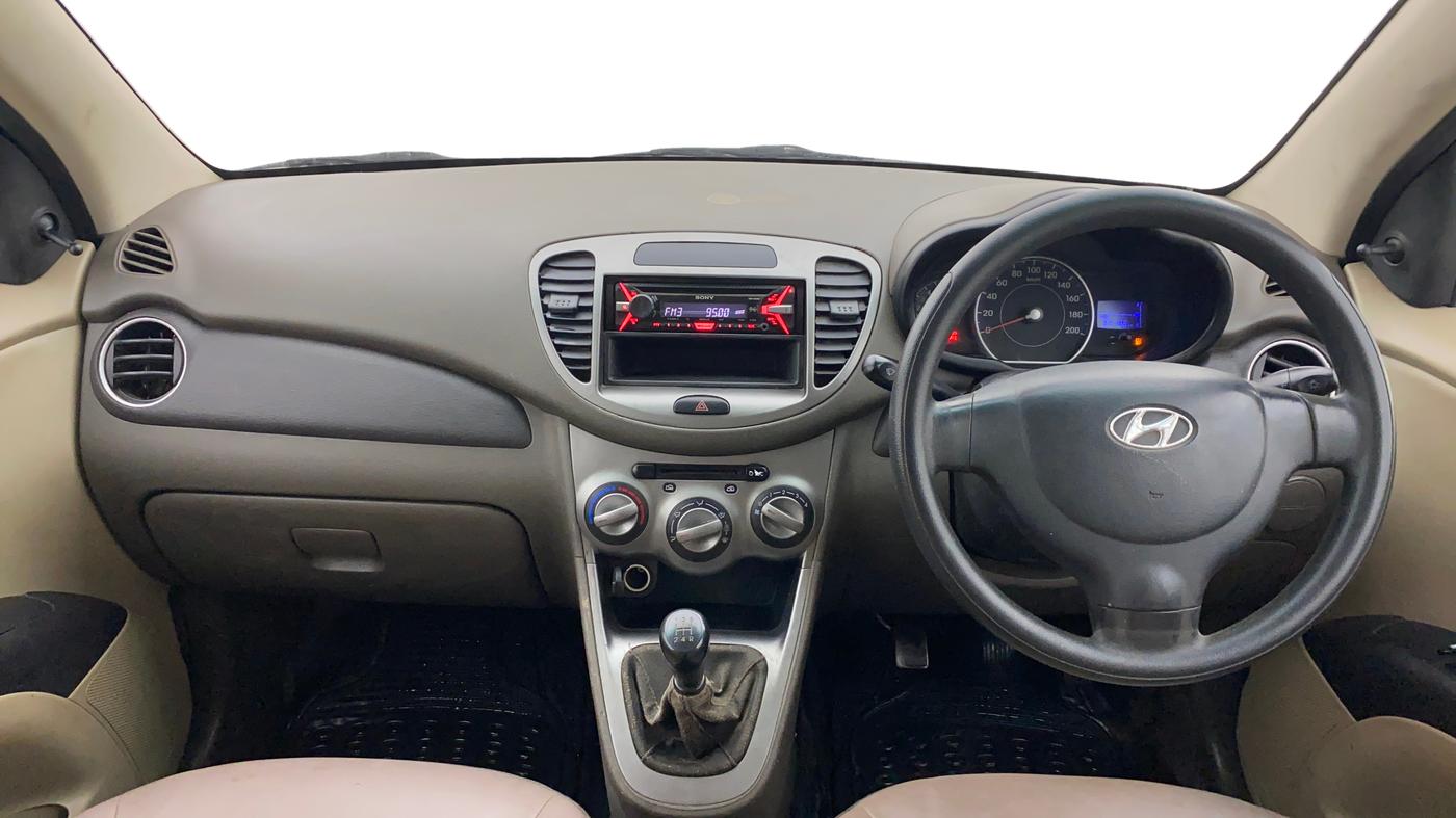 2016 Hyundai i10 MAGNA 1.1, Petrol, Manual, 83,170 km, Dashboard