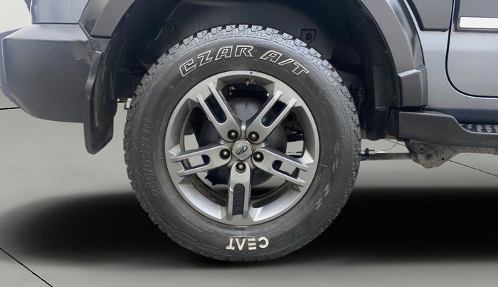 2021 Mahindra Thar LX PETROL HT 4WD AT, Petrol, Automatic, 37,111 km, Right Rear Wheel
