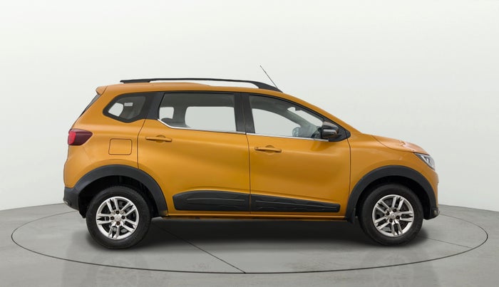 2022 Renault TRIBER RXT, Petrol, Manual, 23,801 km, Right Side View