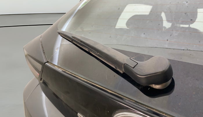 2023 Tata ALTROZ XZ PETROL, Petrol, Manual, 20,328 km, Rear Wiper