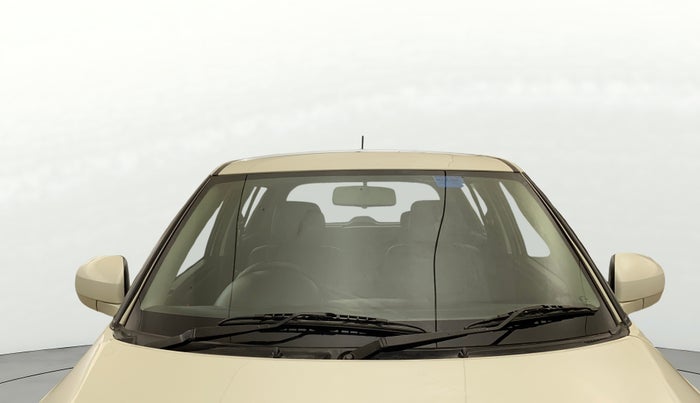 2015 Maruti Swift LXI (O), Petrol, Manual, 30,842 km, Front Windshield