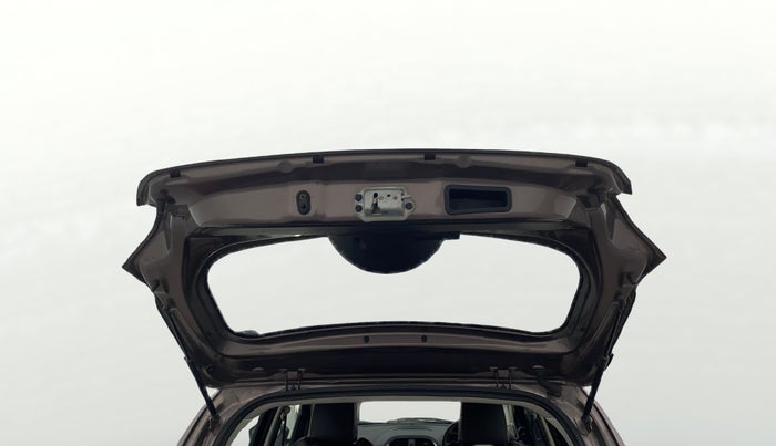2016 Tata Tiago XZ PETROL, Petrol, Manual, 31,225 km, Boot Door Open