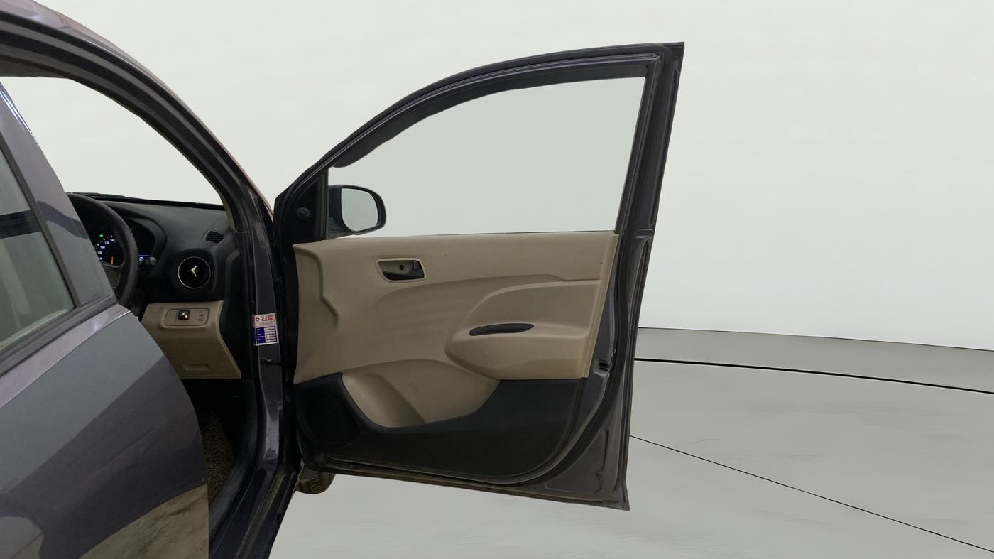 2019 Hyundai NEW SANTRO ERA EXECUTIVE, CNG, Manual, 37,559 km, RHS Front Door