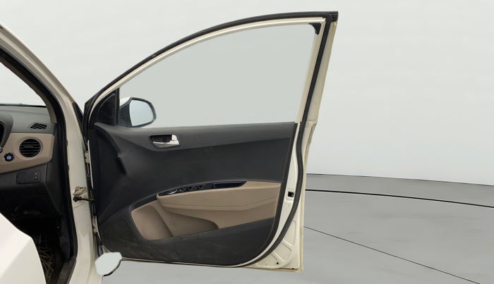 2015 Hyundai Grand i10 ASTA AT 1.2 KAPPA VTVT, Petrol, Automatic, 78,356 km, RHS Front Door