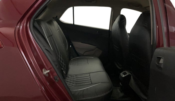 2015 Hyundai Grand i10 MAGNA 1.2 KAPPA VTVT, Petrol, Manual, 40,998 km, Right Side Rear Door Cabin