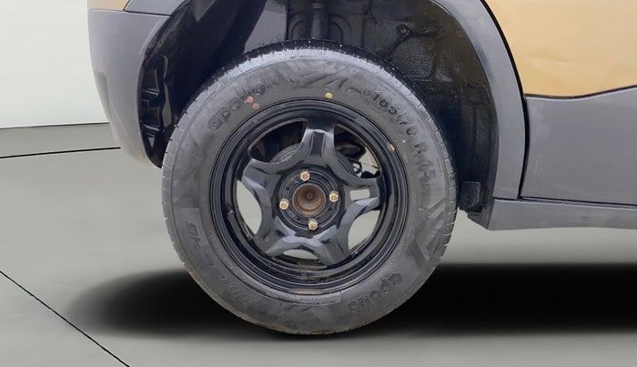 2022 Tata PUNCH ACCOMPLISHED MT, Petrol, Manual, 22,238 km, Right Rear Wheel