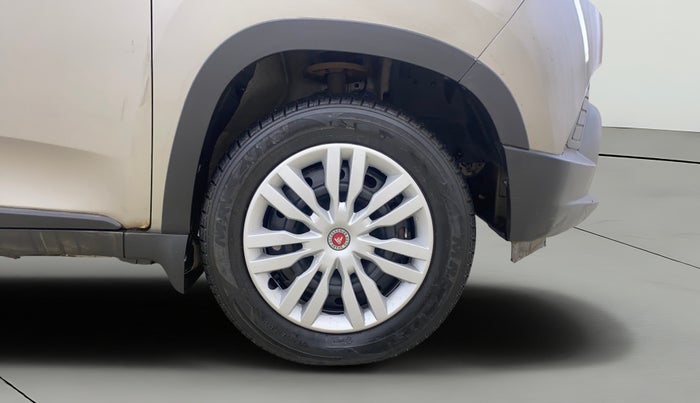 2016 Mahindra Kuv100 K6 6 STR, Petrol, Manual, 13,528 km, Right Front Wheel