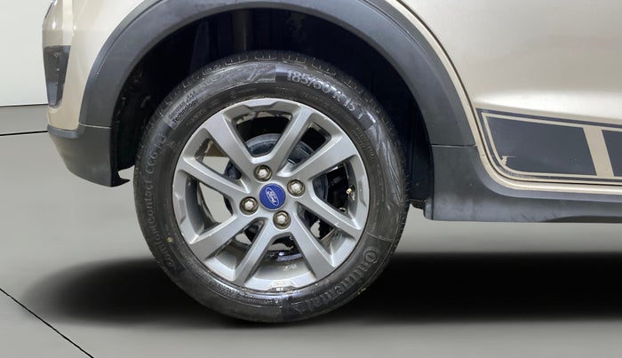 2018 Ford FREESTYLE TITANIUM 1.2 PETROL, Petrol, Manual, 65,836 km, Right Rear Wheel