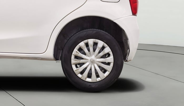 2013 Toyota Etios Liva GD, Diesel, Manual, 1,19,066 km, Left Rear Wheel