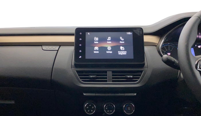 2022 Renault Kiger RXT MT, Petrol, Manual, 21,103 km, Air Conditioner