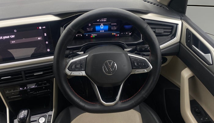 2023 Volkswagen VIRTUS TOPLINE TSI 1.0 AT, Petrol, Automatic, 79,620 km, Steering Wheel Close Up