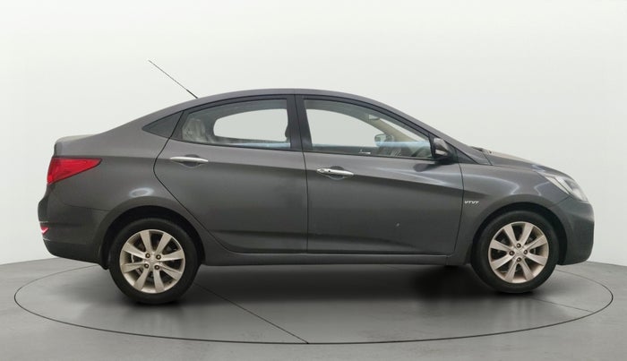 2013 Hyundai Verna FLUIDIC 1.6 VTVT SX, Petrol, Manual, 53,145 km, Right Side View