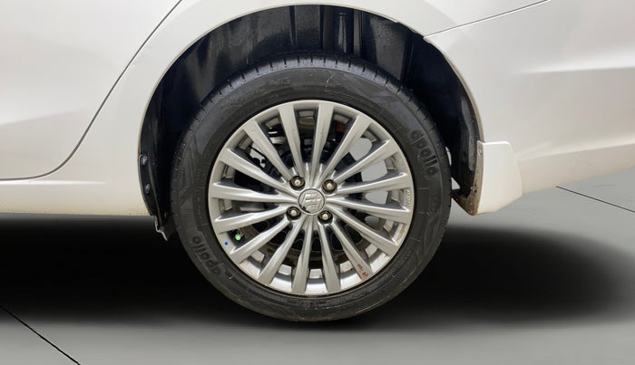 2017 Maruti Ciaz ZXI+ AT, Petrol, Automatic, 47,778 km, Left Rear Wheel