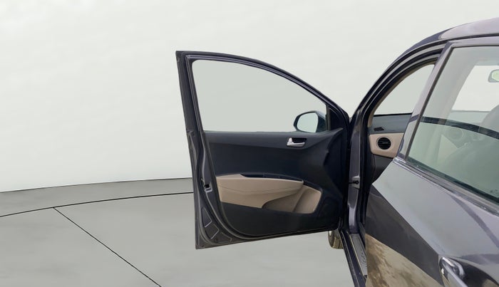 2017 Hyundai Grand i10 SPORTZ 1.2 KAPPA VTVT, CNG, Manual, 51,601 km, LHS Front Door