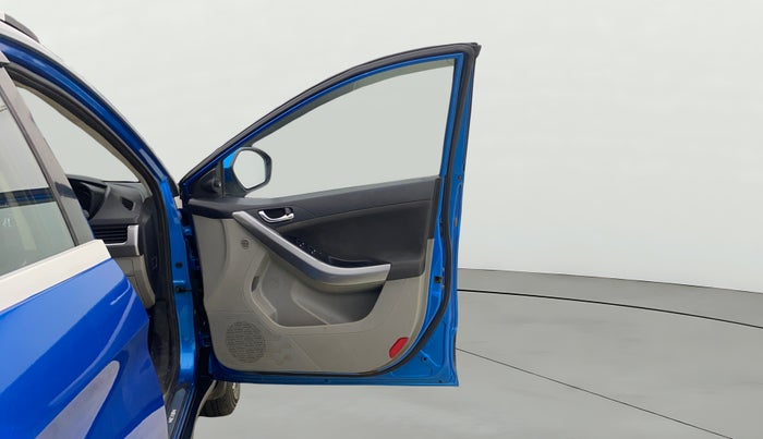 2017 Tata NEXON XZ PLUS DIESEL, Diesel, Manual, 75,307 km, RHS Front Door