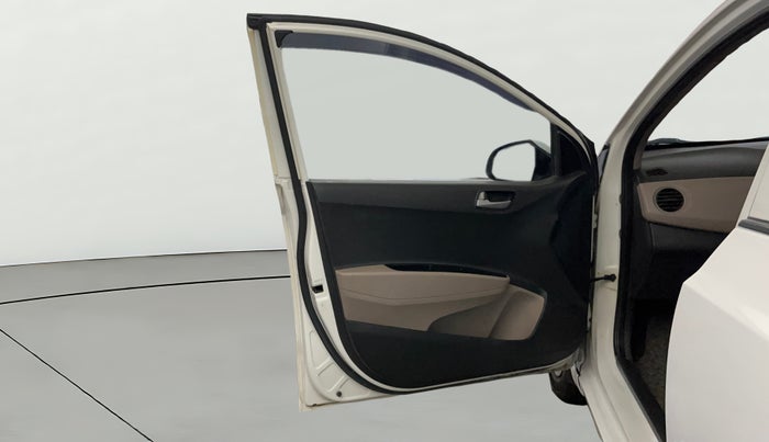 2014 Hyundai Grand i10 SPORTZ 1.2 KAPPA VTVT, Petrol, Manual, 91,388 km, LHS Front Door