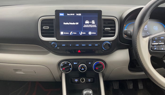 2023 Hyundai VENUE S 1.2, Petrol, Manual, 30,571 km, Air Conditioner
