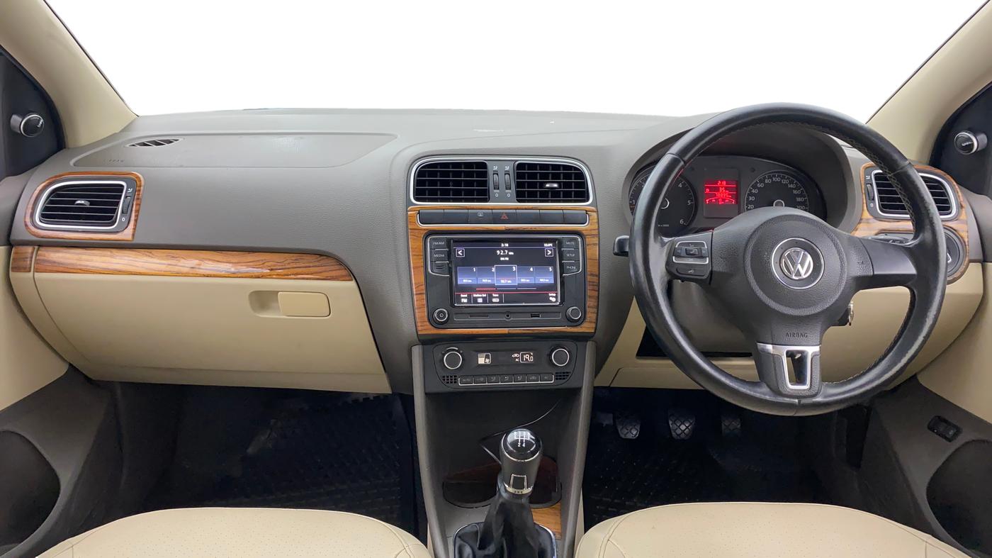2012 Volkswagen Vento HIGHLINE DIESEL 1.6, Diesel, Manual, 79,013 km, Dashboard