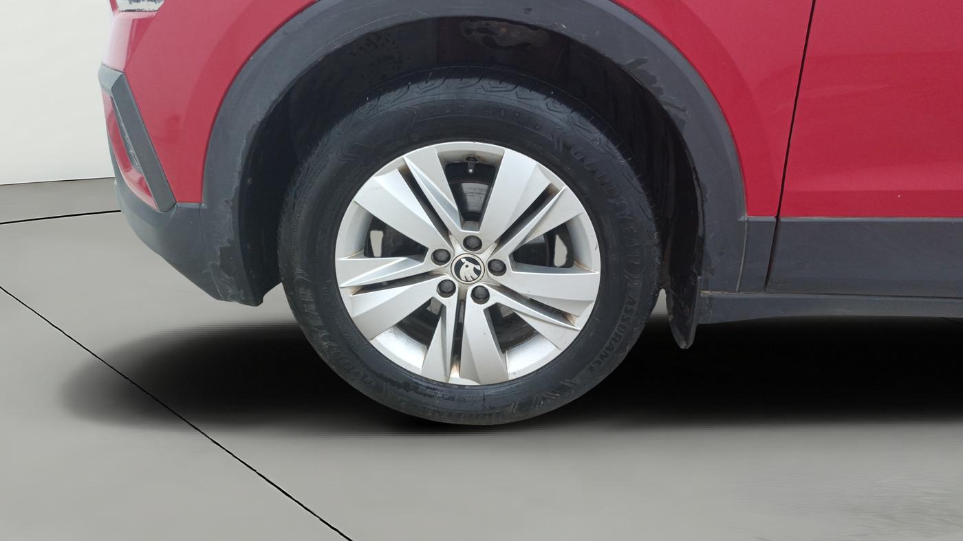 2021 Skoda KUSHAQ AMBITION 1.0L TSI AT, Petrol, Automatic, 70,775 km, Left Front Wheel
