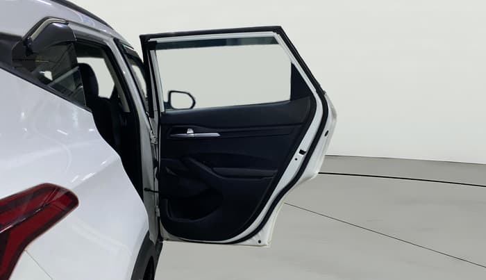 2022 KIA SELTOS HTK 1.5 PETROL, Petrol, Manual, 15,488 km, RHS Rear Door