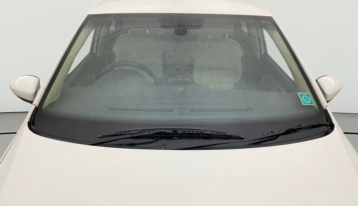 2016 Volkswagen Ameo HIGHLINE1.2L, Petrol, Manual, 32,487 km, Front Windshield