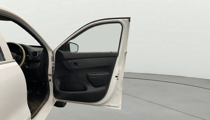 2020 Renault Kwid RXL, Petrol, Manual, 51,299 km, RHS Front Door