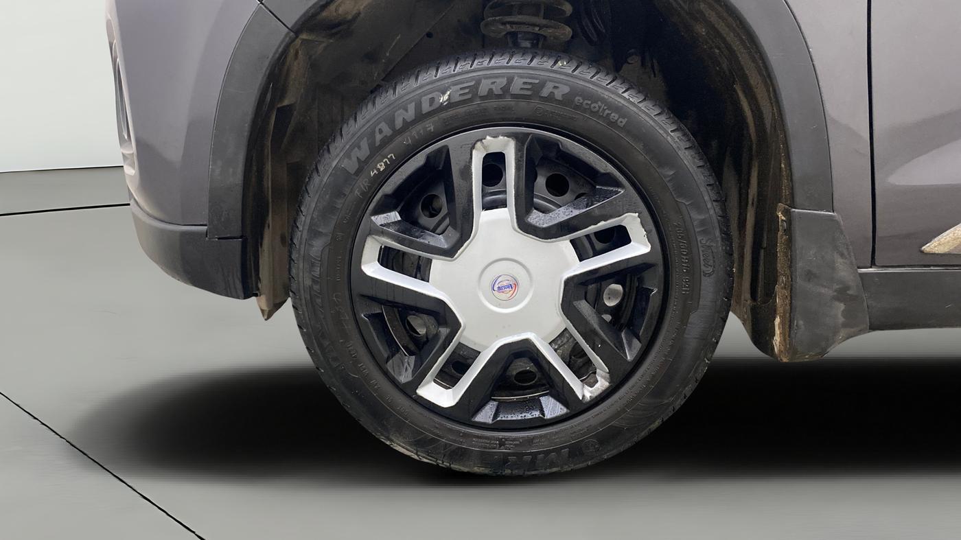 2021 Maruti Vitara Brezza VXI, Petrol, Manual, 75,387 km, Left Front Wheel