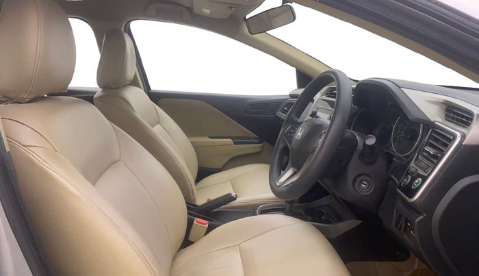 2016 Honda City 1.5L I-VTEC SV CVT, Petrol, Automatic, 1,18,172 km, Right Side Front Door Cabin